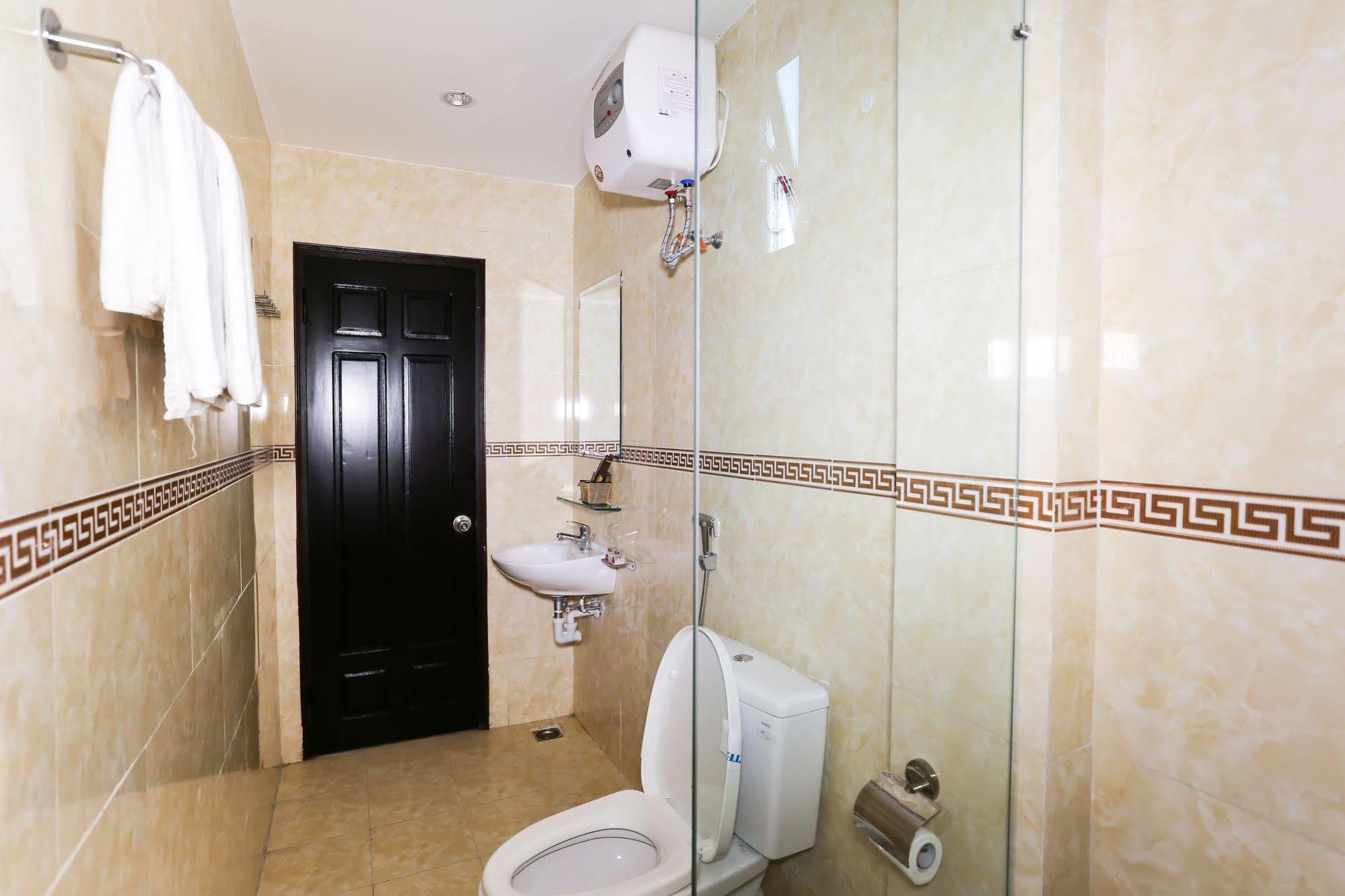 Rich Land Hotel Danang Экстерьер фото